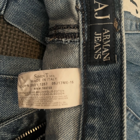 Armani Jeans & these are vintage! NWT size 30 - Picture 5 of 16